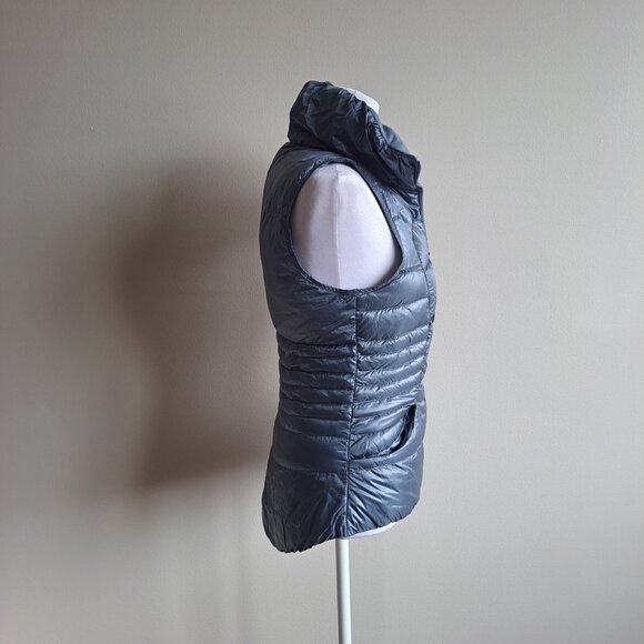 Lululemon Blue Denim Fluffin Awesome Vest Size 4 - Picture 4 of 10